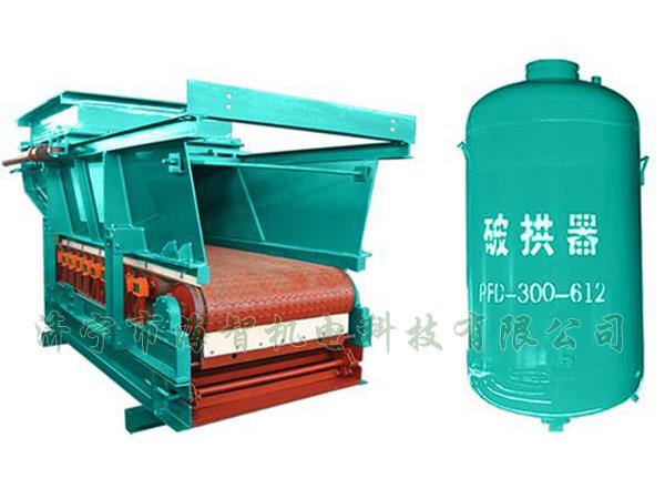 防止在給料機距離倉口較高的時候，連接段內的物料壓實粘結成拱或粘壁